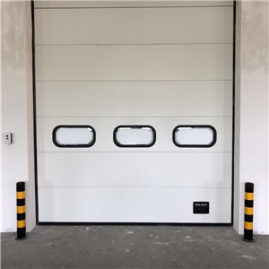 工業(yè)滑升門(mén)