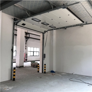 工業(yè)滑升門(mén)